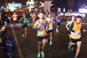 BIB: 24190, 23187, 211
                            <button type="button" onclick="openModal(23223518)" class="btn btn-primary btn-sm float-right btn-popup" data-toggle="modal" data-target=".modal-high-quality">
                        <i class="fas fa-shopping-cart"></i> Add to Cart
                    </button>
                                            <button type="button" onclick="isThisMe(23223518, true)" class="btn btn-success btn-sm float-right btn-popup btn-isme hidden" data-toggle="tooltip" data-placement="bottom" title="นี่คือรูปของคุณใช่ไหม คลิกที่นี่เพื่อเอาเข้าอัลบั้ม">
                        <i class="fas fa-plus"></i> Add to album
                    </button>
                    <button type="button" onclick="isThisMe(23223518, false)" class="btn btn-warning btn-sm float-right btn-popup btn-isnotme hidden">
                        <i class="fas fa-ban"></i> Remove from album
                    </button>